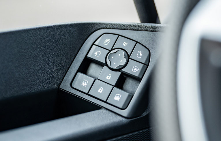 Painel de controlo do espelho retrovisor